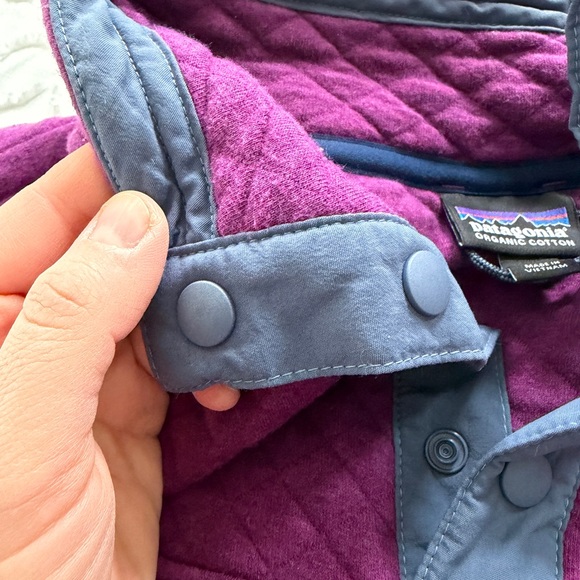 Patagonia Women’s Quilted Snap-T Pullover - Geo Purple with Slate Trim, Small - Picture 6 of 7
